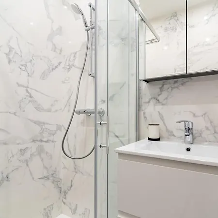 Centre - Cozy And Functional Ap Appartement