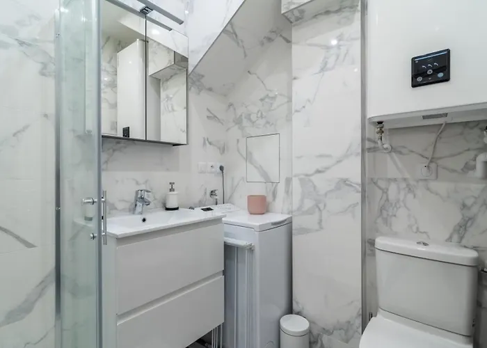 Appartamento Centre - Cozy And Functional Ap *